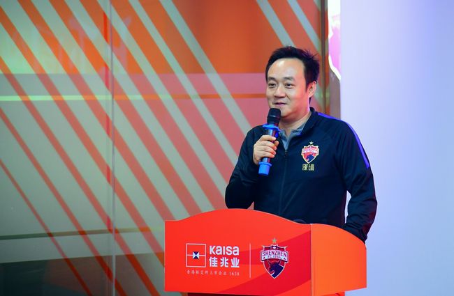 国产精品人成在线播放新网站